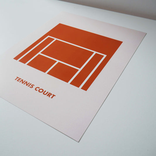 L'impression est réalisé en France à Amiens au studio Chez didine. Une impression de qualité qui fait ressortir les couleurs grâce à son papier semi mat.