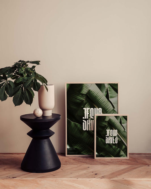 Affiche Jesus saves aux formats 30cm par 40cm et aux formats 50 par 70cm.